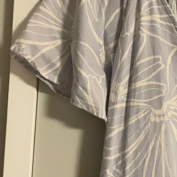 Dress - Picture 3 of 8